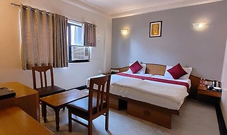 Fabhotel Ramesh Inn