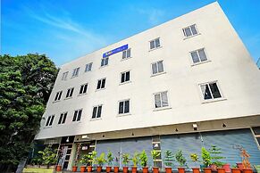 Fabhotel White Ridge