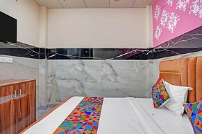 Fabhotel Royal Plaza 62