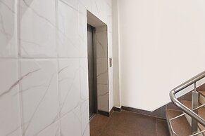 Fabhotel Chaudhary Palace