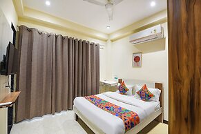Fabhotel Sunshine