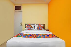 Fabhotel Broad Way Inn