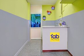 Fabhotel Broad Way Inn