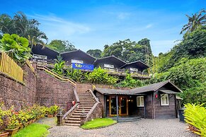Fabhotel Tranquility Cottage Resort