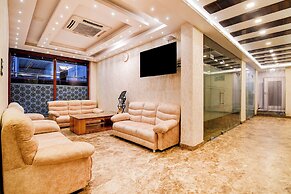 Fabhotel Aafreen International