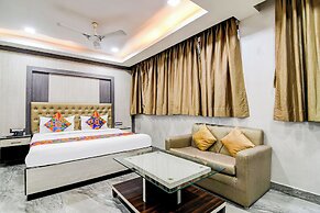 Fabhotel Aafreen International