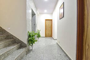 Fabhotel Silver Stay 02