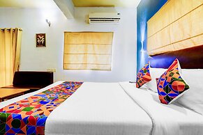 Fabexpress Elvin Balaji Beach Palace