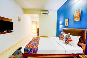 Fabexpress Elvin Balaji Beach Palace
