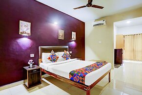 Fabexpress Elvin Balaji Beach Palace