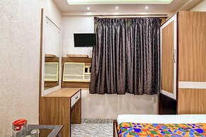 Fabhotel Aafreen