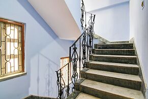 Fabhotel Vedsri