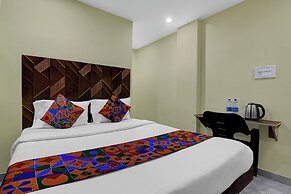 Fabhotel Star Light B