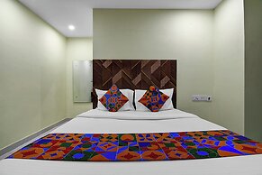 Fabhotel Star Light B