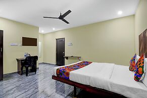 Fabhotel Star Light B