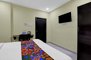 Fabhotel Star Light B