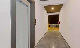Fabhotel Royal Spark Inn I