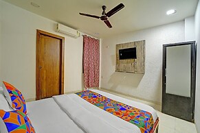 Fabexpress Square Inn