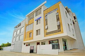 Fabexpress Square Inn