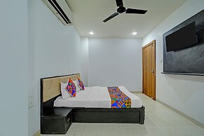 Fabexpress Square Inn