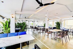 Fabhotel New Pune Residency