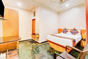 Fabhotel New Pune Residency
