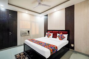 Fabhotel Novis House