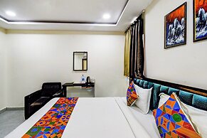 Fabhotel Pnr Continental
