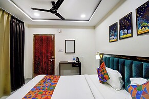 Fabhotel Pnr Continental