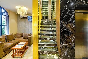 Fabhotel Dolphin Residency