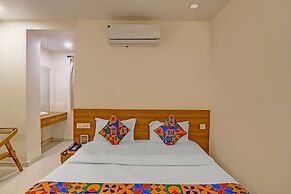 Fabhotel Blue Moon
