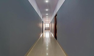 Fabhotel Ayodhya Comforts