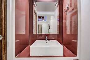 Fabhotel Ayodhya Comforts