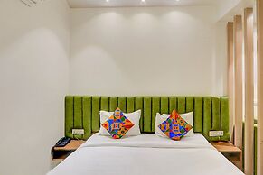 Fabhotel Silver Cloud