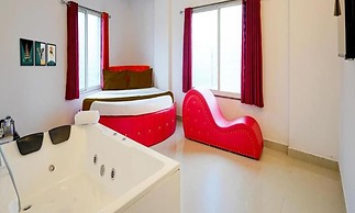 Fabhotel Seven Elite