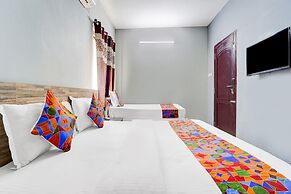 Fabhotel Park Service Apartment