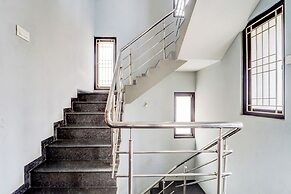 Fabhotel Park Service Apartment