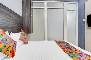 Fabhotel Park Service Apartment