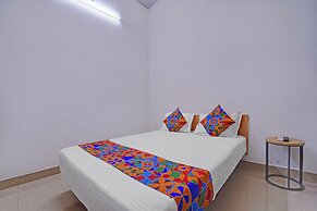 Fabexpress Lishikaa’S Inn