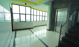 Fabhotel Amutham Residency