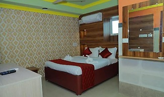 Fabhotel Amutham Residency