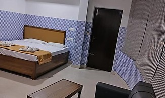 Fabhotel Amutham Residency