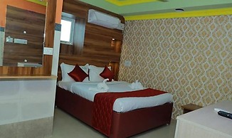 Fabhotel Amutham Residency