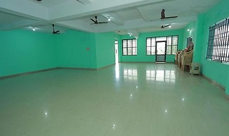 Fabhotel Amutham Residency