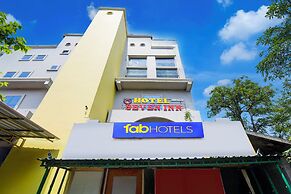 Fabhotel Seven Inn