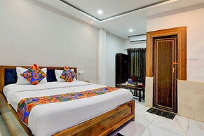 Fabhotel Seven Inn