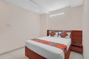 Fabhotel Sai Palace