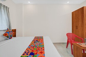 Fabhotel Sai Palace