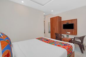 Fabhotel Sai Palace
