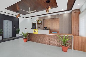Fabhotel Sai Palace